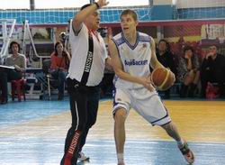 Главный тренер баскетбольной сборной России Евгений Пашутин провел мастер-класс в Барнауле