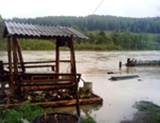 После сильных дождей на Алтае произошел подъем уровня воды в реке Иша