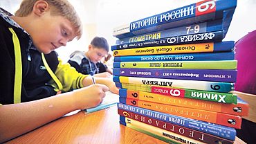 Субвенции на приобретение школьных учебников на Алтае увеличат в три раза