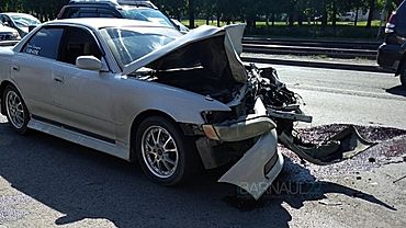 Жесткая авария с участием машины скорой помощи произошла в Барнауле