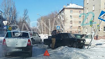 Подробности тройного ДТП в Барнауле: пострадали двое