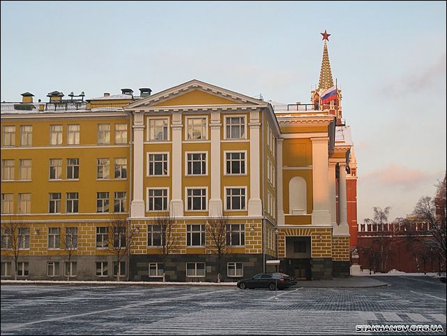 14 й. 14 Корпус администрация президента. Здание администрации президента в Кремле. Кремлевская 14. 1 Корпус администрация президента.