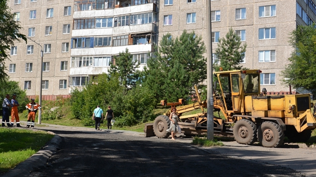 Ремонт улицы королева. Улица веры Кащеевой Барнаул. Ленинский район Барнаул улица веры Кащеевой. Веры Кащеевой 12 Барнаул. Улица Кащеевой Барнаул фото.