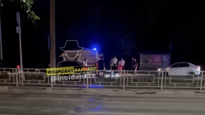 Место происшествия / Кадр из видео: "Инцидент Барнаул"