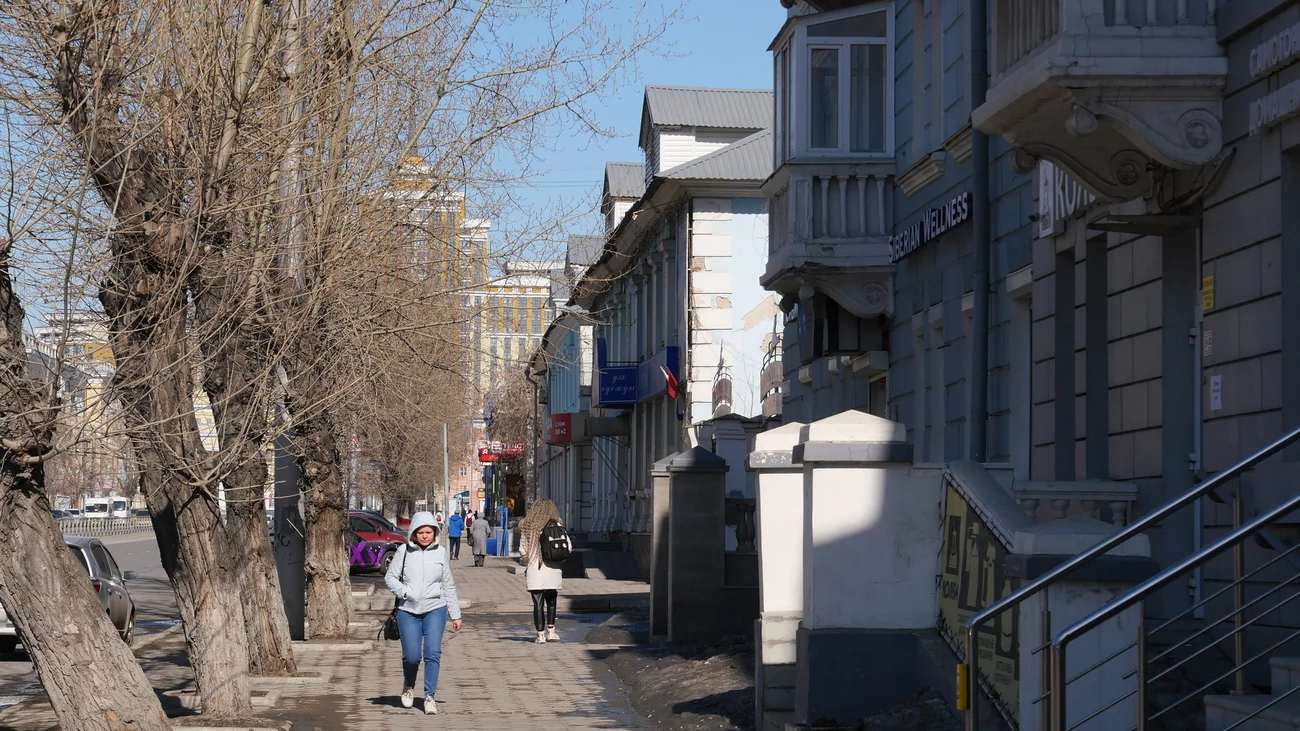 Сколько в Барнауле аварийных домов-памятников