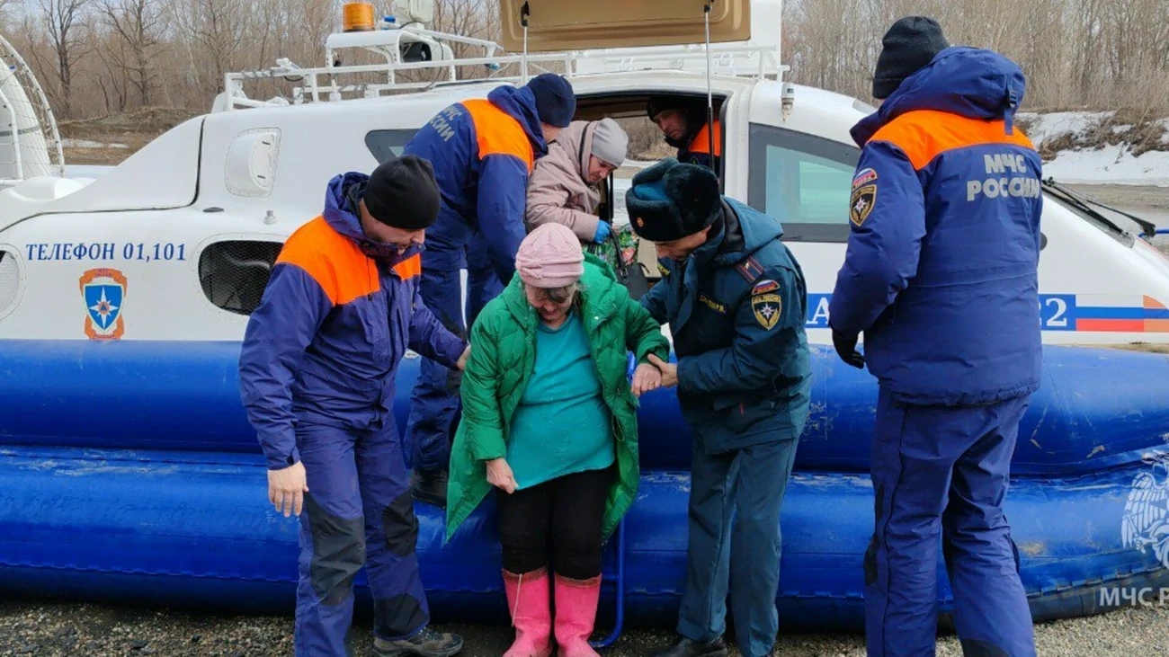 Как Алтайский край переживает паводок-2024 и что известно на дату 2 апреля