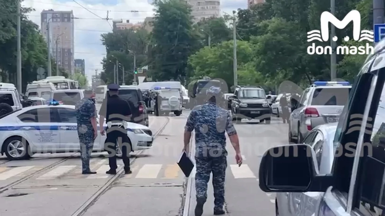 Видео террористов захвативших сизо в ростове