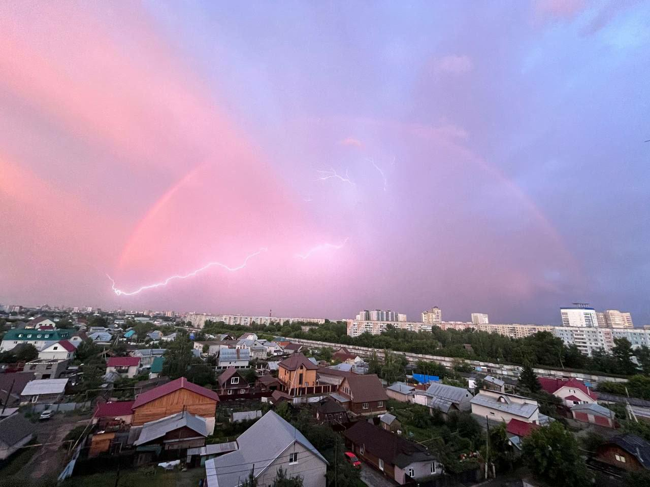 Фото молнии в небе