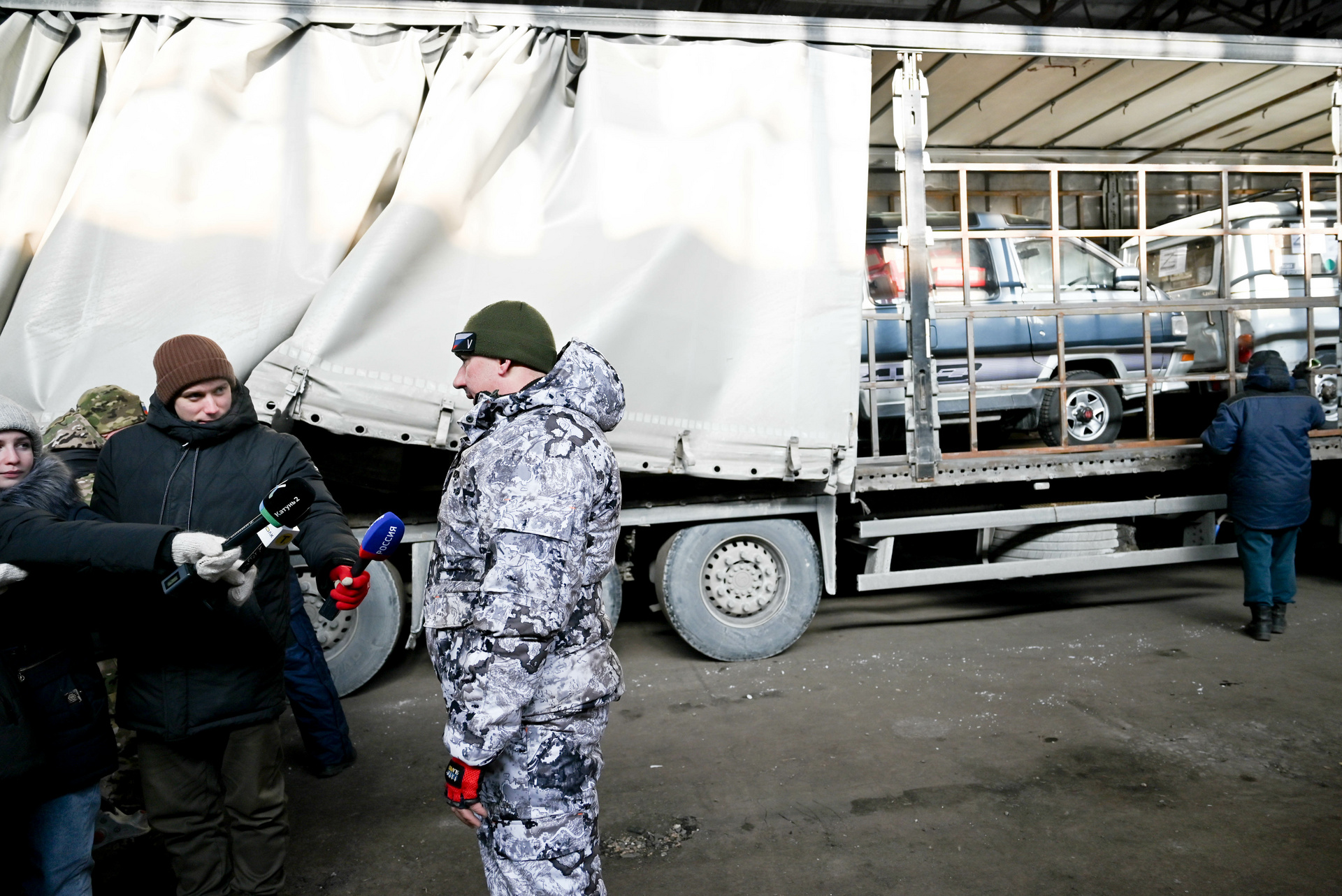 Алтайский депутат и волонтеры отправили гуманитарный груз алейским бойцам  на СВО