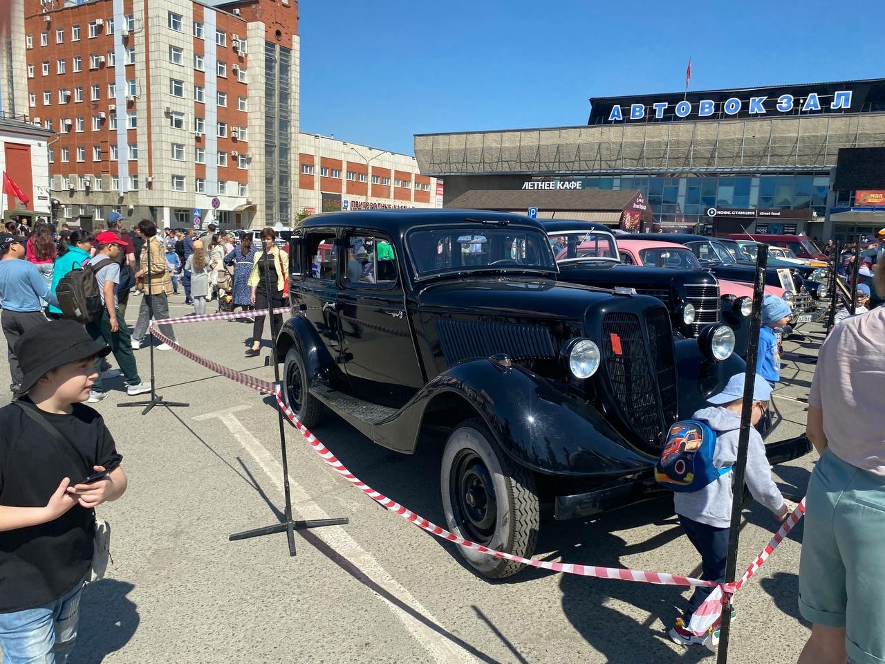 В Барнауле проходит выставка ретротехники. Фото и видео