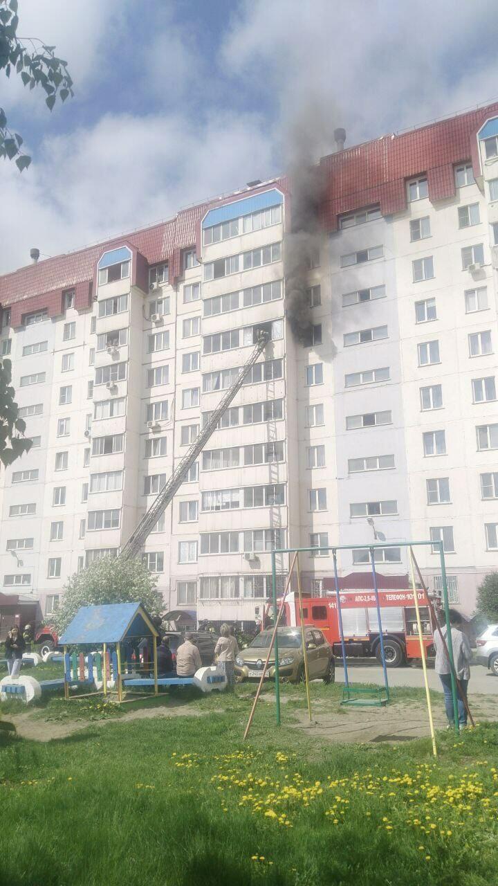 Пожар в квартире десятиэтажного дома произошел на улице Малахова в Барнауле