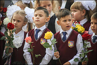 2 сентября 2019 г., Барнаул. Екатерина Смолихина   Здравствуй, школа! Праздничные линейки по случаю Дня знаний прошли в Барнауле