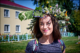 23 июля, село Сростки    Жара и модная шляпка Светличной. Как закрывали Шукшинский кинофестиваль?