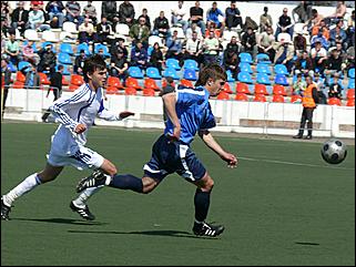 Благовещенск   «Амур» - «Динамо» - 0:2. Первый матч сезона 2009 в чемпионате России по футболу во втором дивизионе зоны «Восток» (фото Ирины Домбровской)