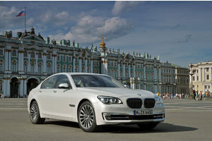   BMW Group Россия - новый BMW 7 серии