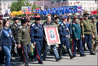 9 май 2016 г., Барнаул © Амител Вячеслав Мельников   Акция "Бессмертный полк" в Барнауле 