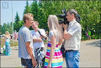 26 июня 2012 г., г. Бийск   Реал-Моторс крупнейший мультибрендовый автосалон в Алтайском крае принял участие в организации дня города Бийска